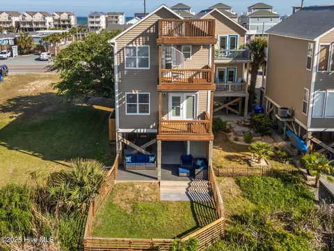 615 N New River Dr #E, Surf City, NC 28445
