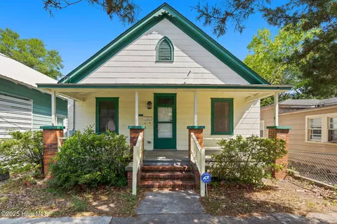 111 Meares St, Wilmington, NC 28401
