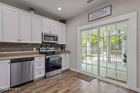 Other - 108 Mooney Ct, Hampstead, NC 28443 photo 5 of 10