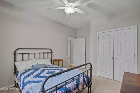 Bedroom - 108 Mooney Ct, Hampstead, NC 28443 photo 7 of 8
