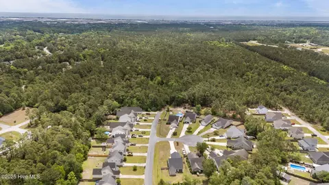 View/Area - 108 Mooney Ct, Hampstead, NC 28443 photo 6 of 6
