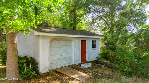 2 Cherokee Dr, Hubert, NC 28539 photo 40