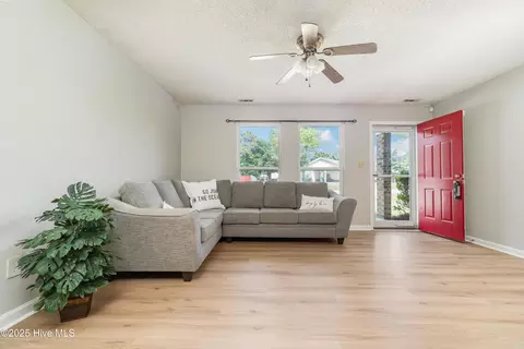 2 Cherokee Dr, Hubert, NC 28539 photo 23