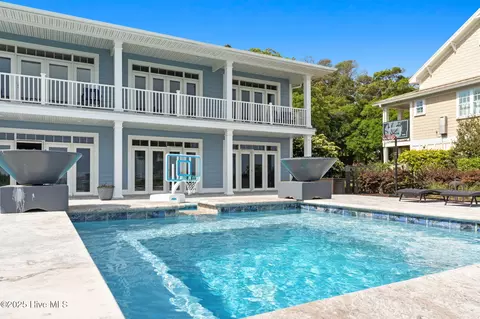 Exterior - 220 Shoreline Dr E, Sunset Beach, NC 28468 photo 4 of 10