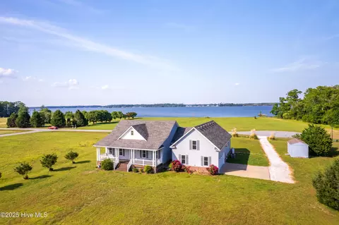 138 Swan View Ln, Hertford, NC 27944
