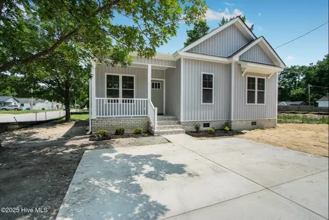 401 Singletary St SE, Wilson, NC 27893