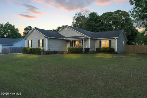 278 Brookstone Way, Jacksonville, NC 28546