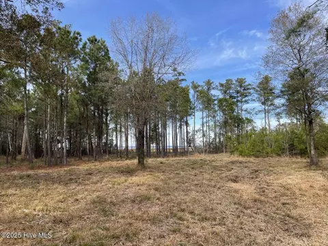 257 Garbacon Drive Dr, Beaufort, NC 28516