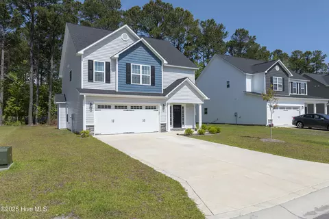230 Lookout Ln, Sneads Ferry, NC 28460