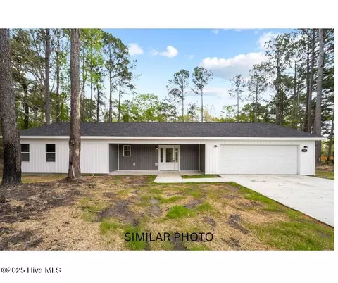 2172 Catherine Lake Rd, Richlands, NC 28574