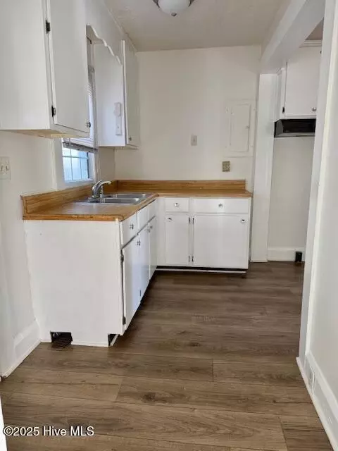 308 Austin St, Hamlet, NC 28345 photo 6