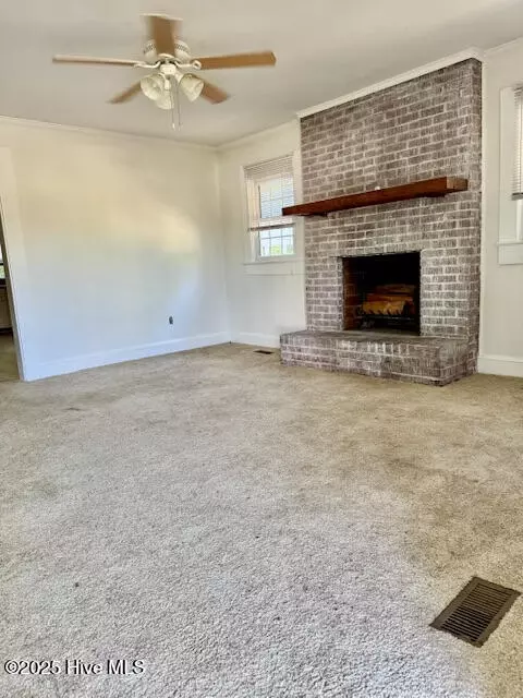 308 Austin St, Hamlet, NC 28345 photo 2