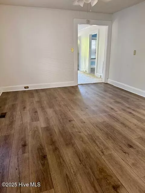 308 Austin St, Hamlet, NC 28345 photo 5
