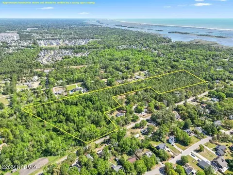 6302 Chissom Rd, Wilmington, NC 28409