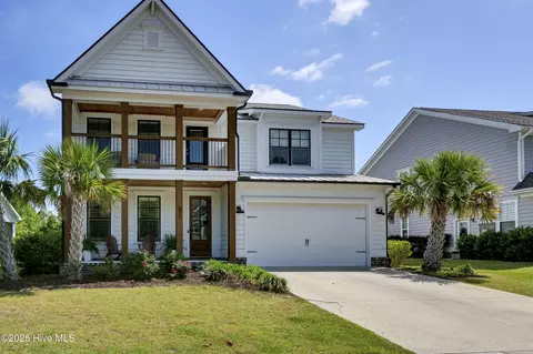 821 Bedminister Ln, Wilmington, NC 28405