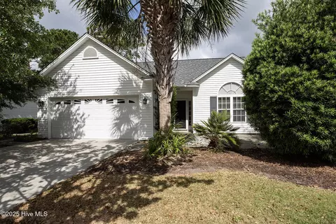 6806 Teviot Dr, Wilmington, NC 28412