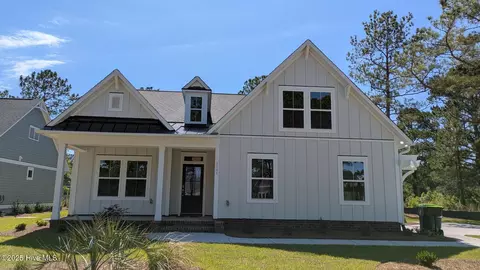 1004 Fynn Notch SW, Sunset Beach, NC 28468