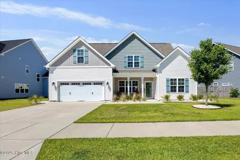 205 Bachmans Trl, Hampstead, NC 28443
