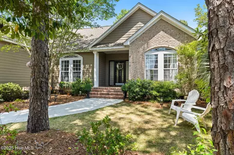 4145 Brighton Ln, Southport, NC 28461