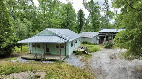 86 Glebe Creek Landing Rd, Bath, NC 27808