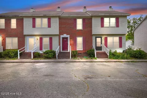 307 C Kristin Dr, Greenville, NC 27834