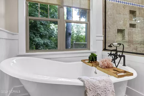 Bath - 907 Grandview Dr, Hampstead, NC 28443 photo 1 of 7