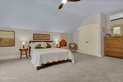 Bedroom - 907 Grandview Dr, Hampstead, NC 28443 photo 14 of 14