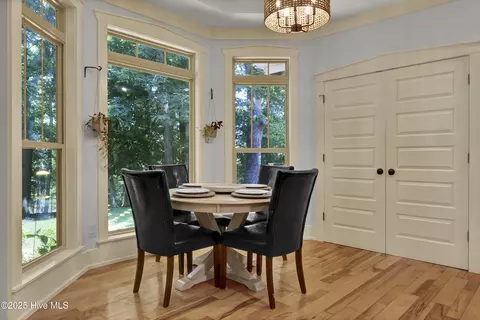 Dining - 907 Grandview Dr, Hampstead, NC 28443 photo 4 of 5