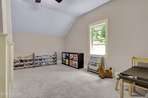 Bedroom - 907 Grandview Dr, Hampstead, NC 28443 photo 11 of 14