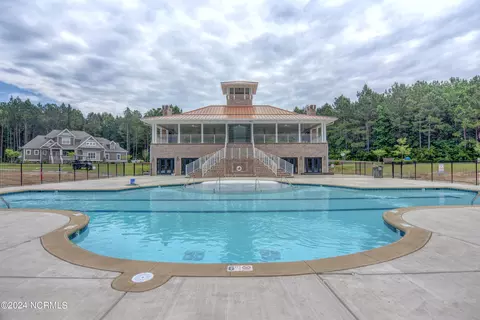 Exterior - 907 Grandview Dr, Hampstead, NC 28443 photo 13 of 14