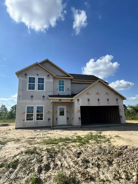 103 Dole Ct, Richlands, NC 28574