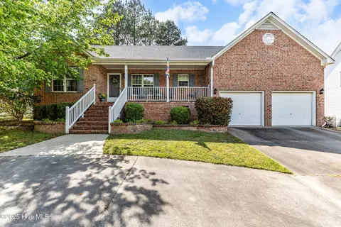 1732 Bobwhite Ln, Rocky Mount, NC 27804