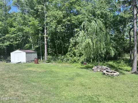 Exterior - 105 Sunset Ct, Hampstead, NC 28443 photo 3 of 3