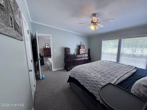 Bedroom - 105 Sunset Ct, Hampstead, NC 28443 photo 2 of 6