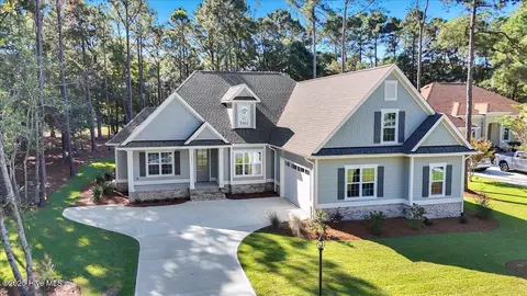 367 Genoes Point Rd SW, Supply, NC 28462