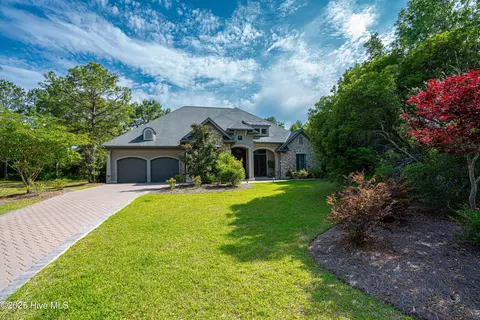 8827 Kirkcaldy Ct, Sunset Beach, NC 28468