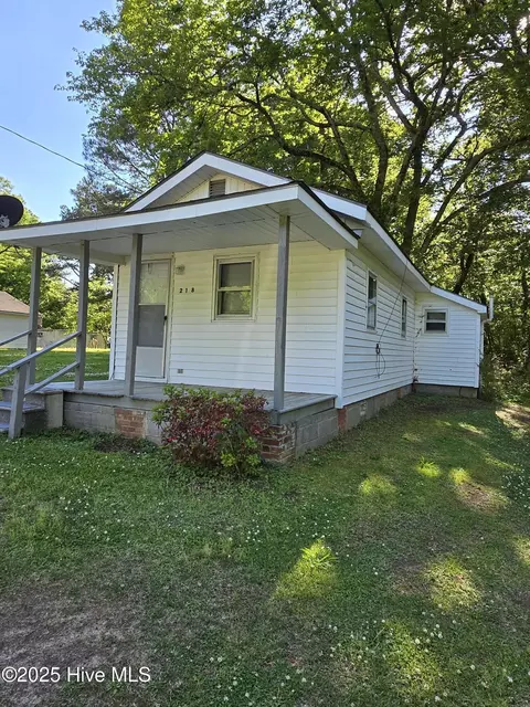 218 Gum Ave, Spring Hope, NC 27882