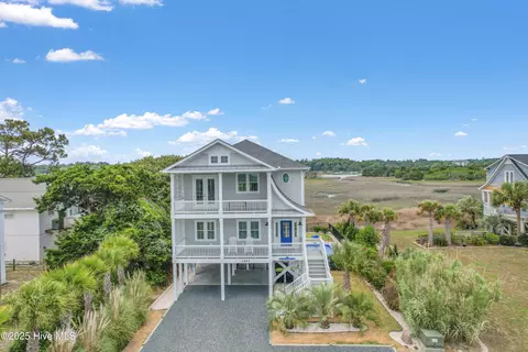 1063 Tide Ridge Dr, Holden Beach, NC 28462