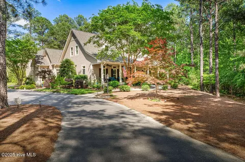 42 Chestertown Dr, Pinehurst, NC 28374 photo 4