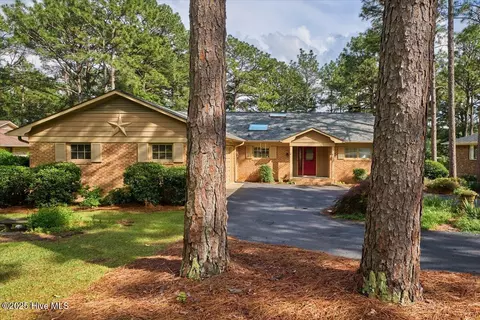 156 Pine Lake Dr, Whispering Pines, NC 28327
