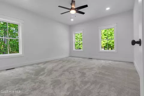 Bedroom - 140 E Ag Dr, New Bern, NC 28562 photo 1 of 6