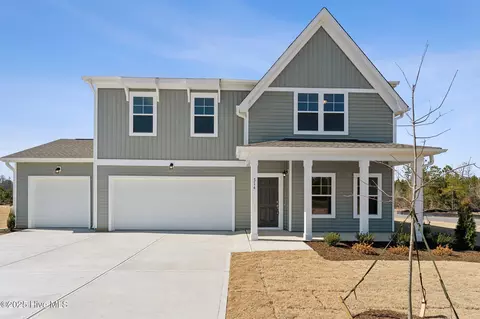 314 Enfield Dr, Carthage, NC 28327