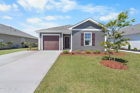 327 Cleat Dr, Surf City, NC 28445