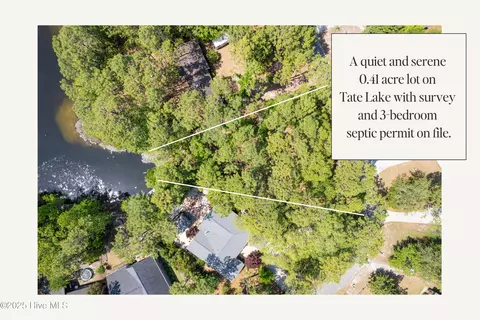 455 Tate Lake Dr, Southport, NC 28461