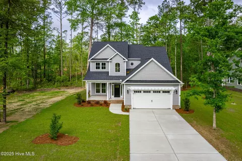 2406 Starling Ln, New Bern, NC 28562