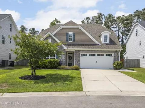 421 Middle Grove Ln, Wilmington, NC 28411