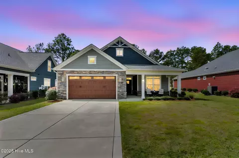 105 Keowee Cir, Aberdeen, NC 28315