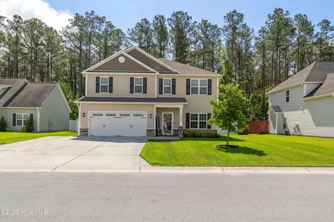 224 Wood House Dr, Jacksonville, NC 28546