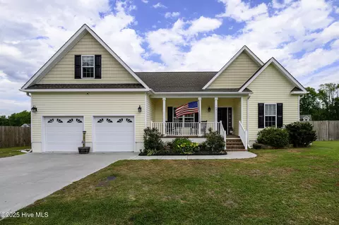 162 Backfield Pl, Jacksonville, NC 28540