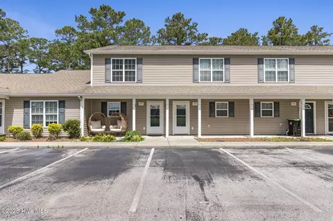 601 Pelletier Loop Rd #M76 SILVER CREEK TOWNHOMES, Peletier, NC 28584